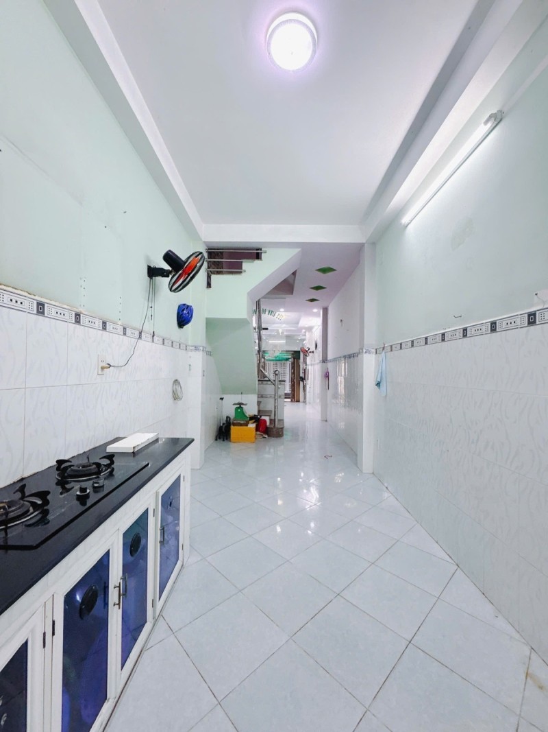 Quận 4 Nhà 5 tầng – 7PN 5WC – hẻm rộng Tôn Đản, P.15 Quận 4 – chỉ 5.35 tỷ 3