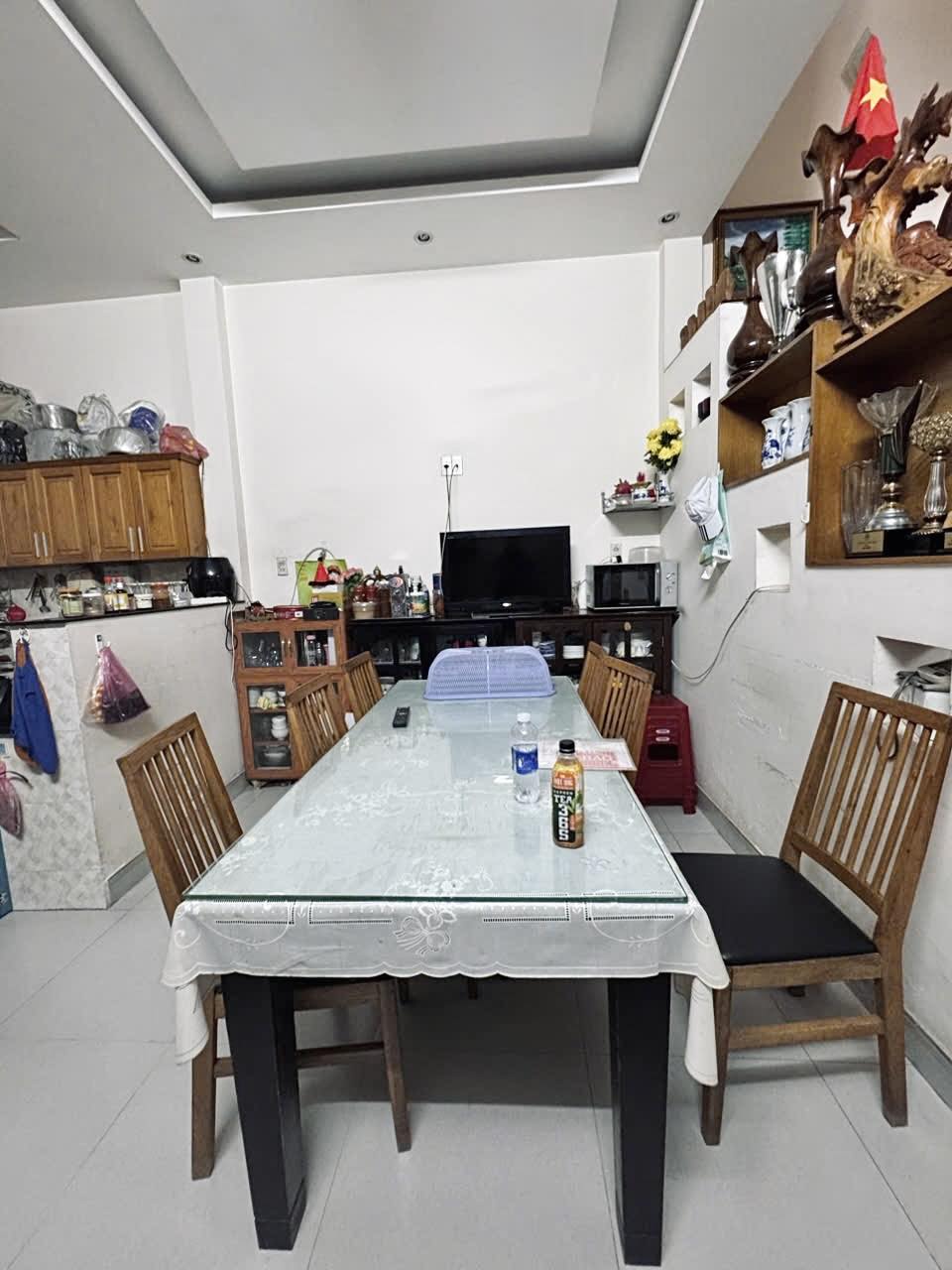 SẬP SÀN - GIẢM NGAY 800TR, GIÁ MỚI 8.8 TỶ - NHÀ ĐẸP 3 TẦNG 80m2 - HXH HOÀNG HOA THÁM 3