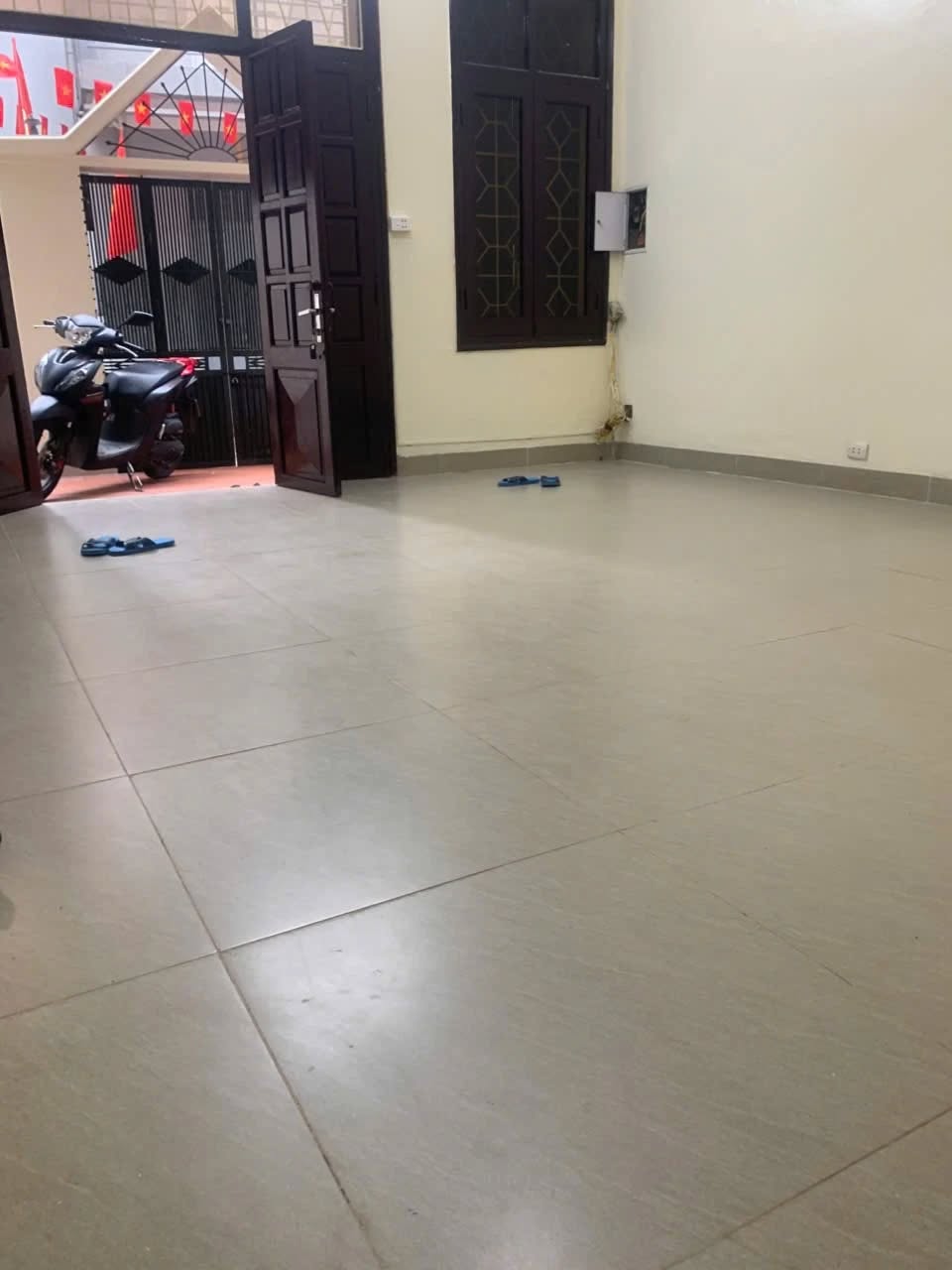 Cho Thuê nhà riêng, đường ô tô ngõ 134 Lê Trọng Tấn, Thanh Xuân 85m x 4T, 4PKK giá 17tr