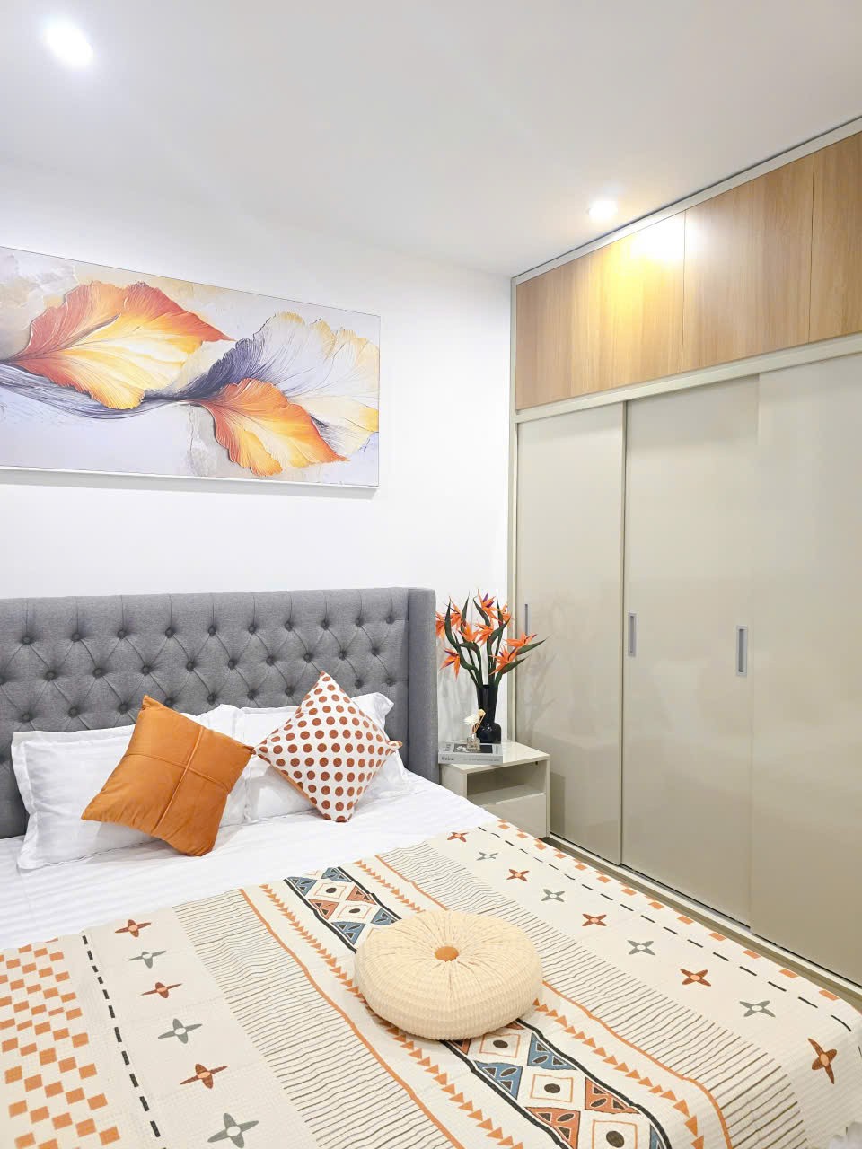 BÁN CĂN 2PN rộng 81m2 tại Seasons Avenue, SHLD, giá 6.x tỷ 4