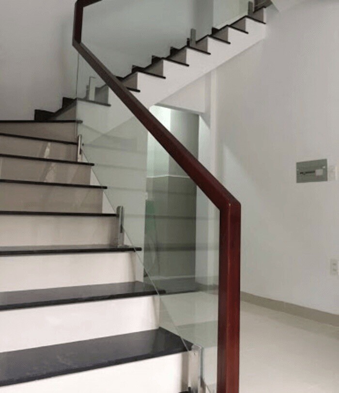 Hot! Mình cho thuê nhà mới, căn góc, Thái Hà; vỉa hè 117m2* 5T- 43 Tr 3