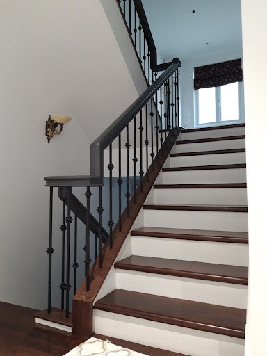 Tôi cho thuê nhà hai mặt tiền,mới ,vỉa hè, 107m2- 5T, Thành Công_28 Tr 3