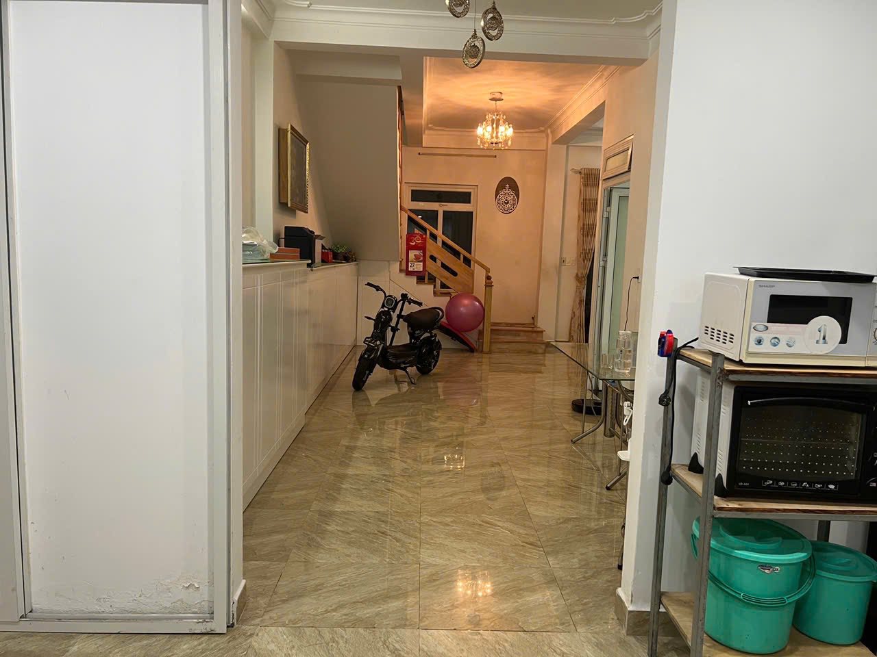 CẦN BÁN GẤP VILLA 2 MẶT TIỀN TRẦN QUANG KHẢI - ĐÀ LẠT Giá chỉ 12.8 tỷ 2