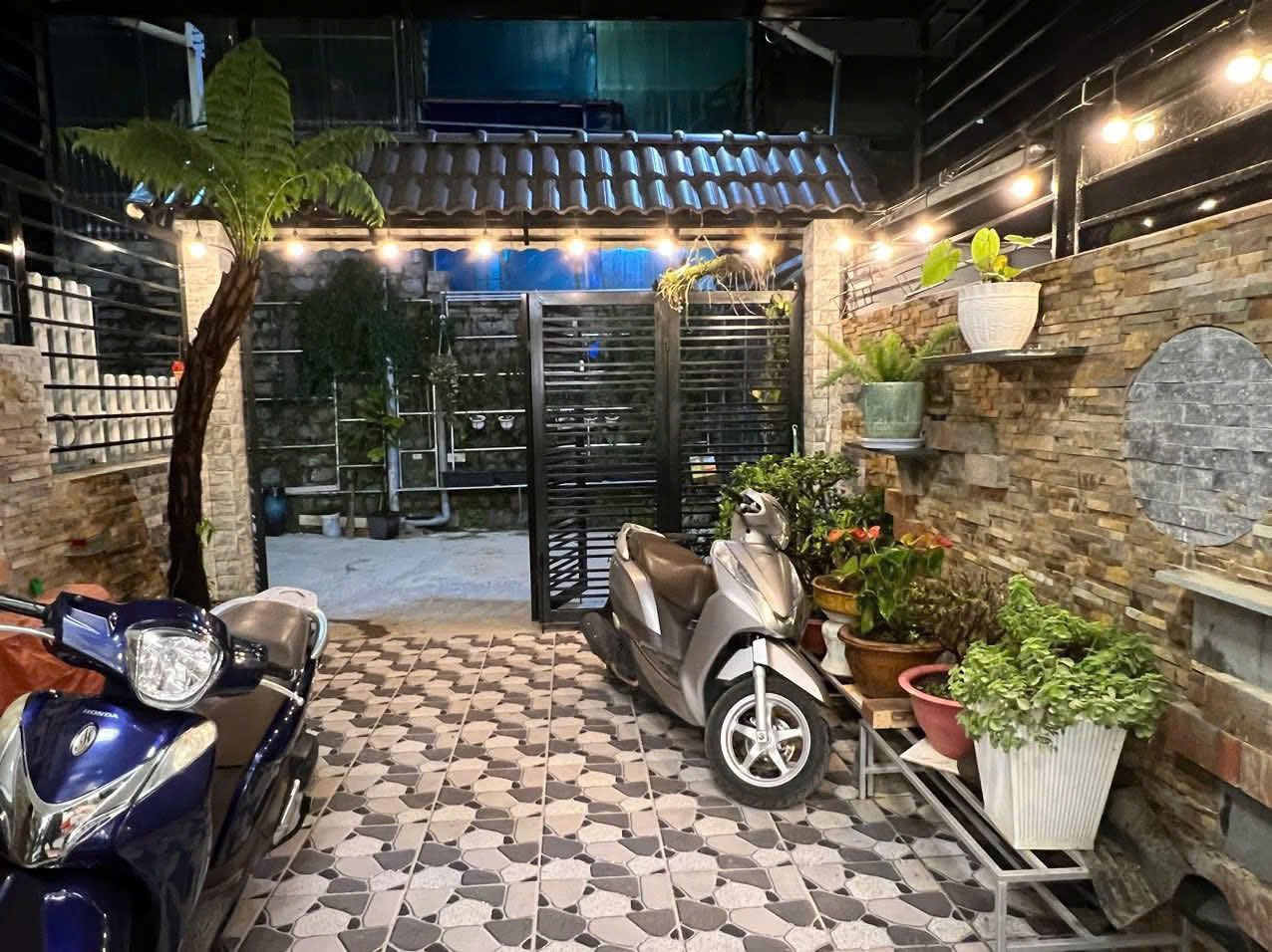 GIẢM GIÁ BÁN GẤP NHÀ ĐƯỜNG THÔNG THIÊN HỌC THÍCH HỢP LÀM HOMESTAY ĐÀ LẠT GIÁ 10.5 TỶ 5