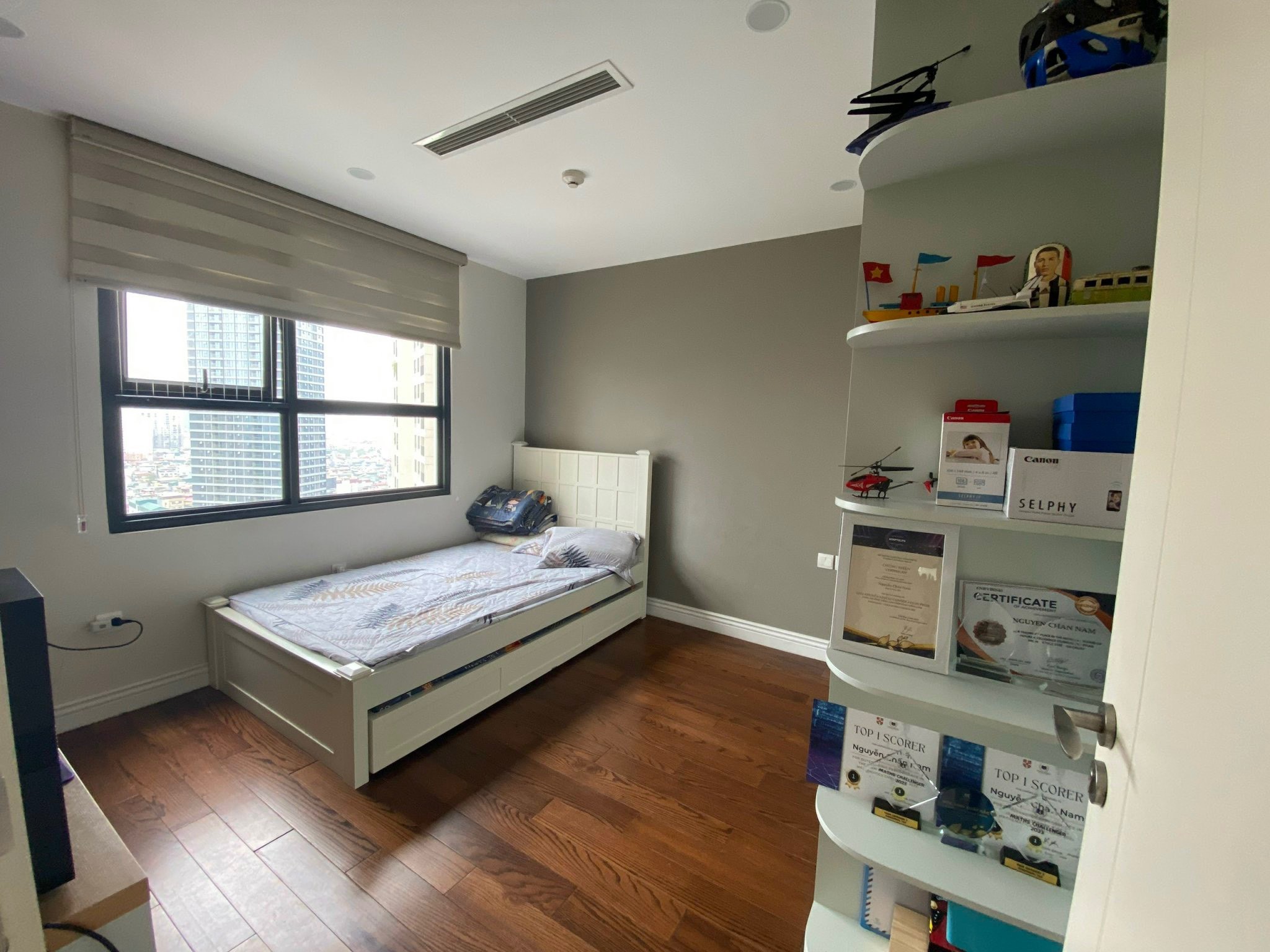 Bán căn hộ 3PN tại C7 Vinhomes D'Capitale, VIEW HỒ, giá 12.5 tỷ, dt 95m2 5