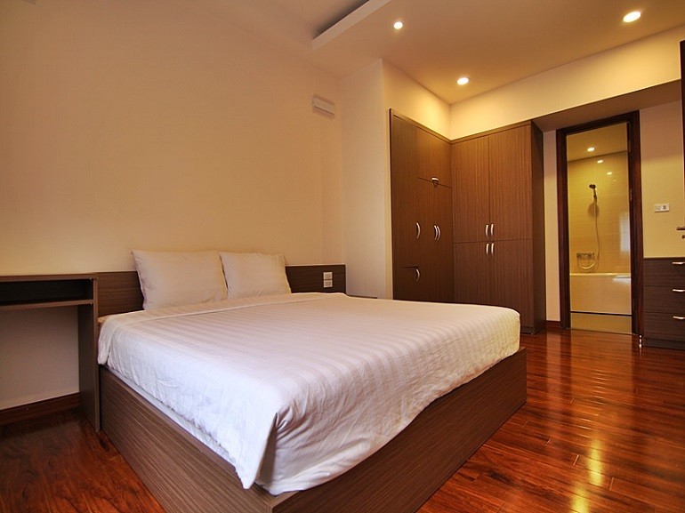 Cho thuê căn hộ rộng 100m2, 2PN tại Tô Ngọc Vân, Tây Hồ, đủ đồ đẹp, hiện đại 4