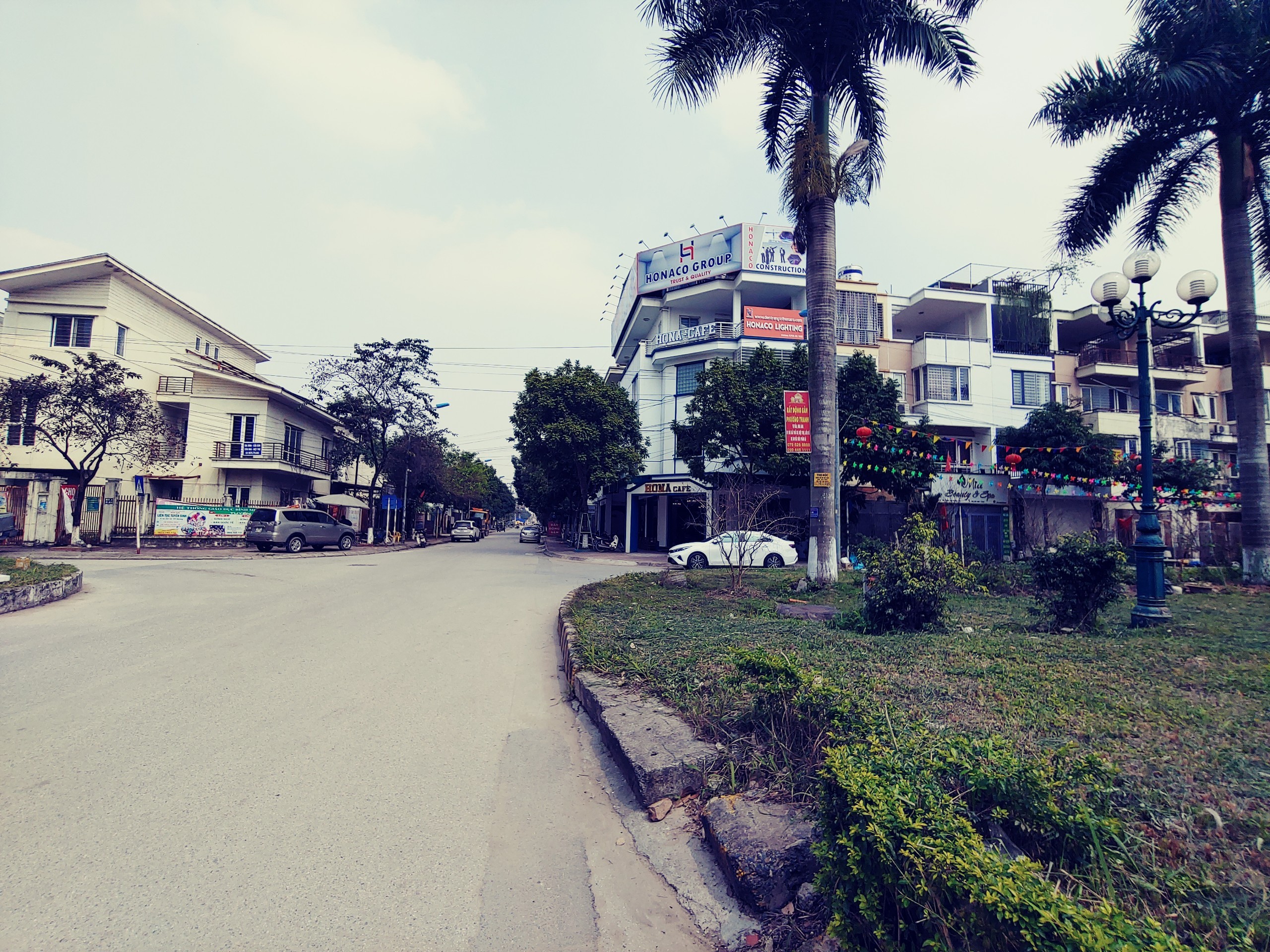 BÁN CĂN LK 8 HOÀN THIỆN TẠI KĐT TÂN TÂY ĐÔ(sdt liên hệ: 0915458886)