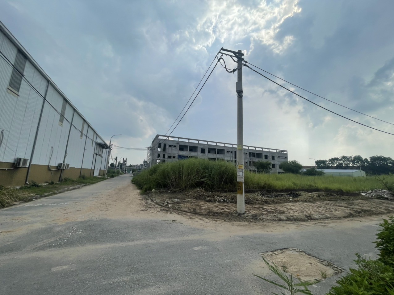 Bán 72,5m2 đấu giá Lai Xá dãy DG10 Kim Chung Hoài Đức (Sdt liên hệ: 0915458886)