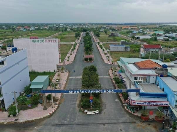 Nền góc 2 mt đường 214m2 kdc Phước Đông giá rẻ cho khách đầu tư 1 tỏi 890tr