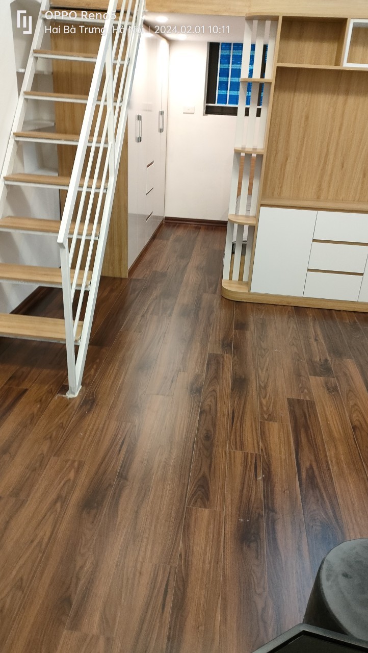 Bán gấp giá rẻ căn hộ mới đẹp Phố 8/3 30m, tầng 3, 1.79 tỷ Hai Bà Trưng.