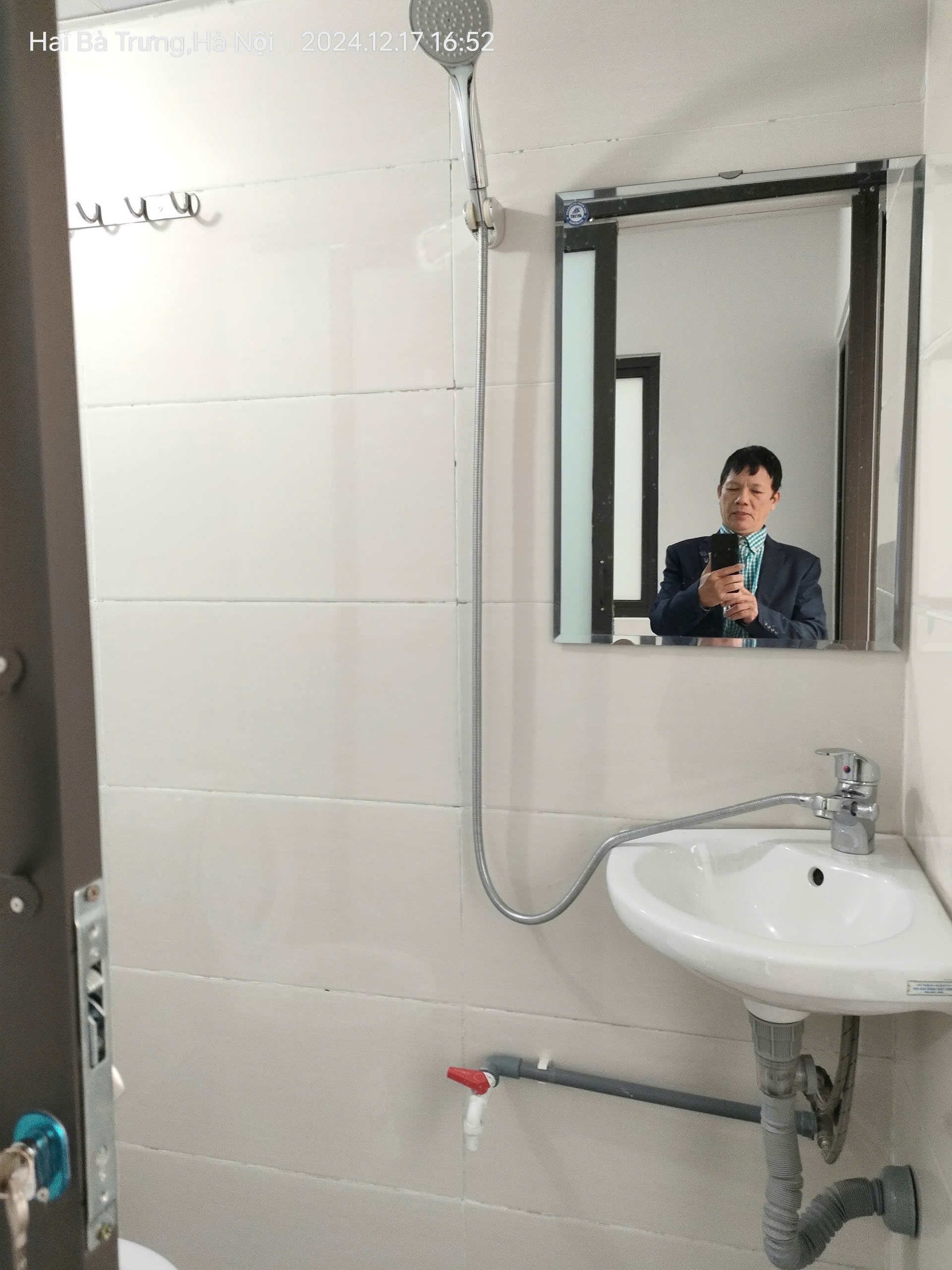 Bán gấp giá rẻ Kim Hoa 25m, 4 tầng, mặt tiền 4m, 5.3 tỷ Đống Đa. 3