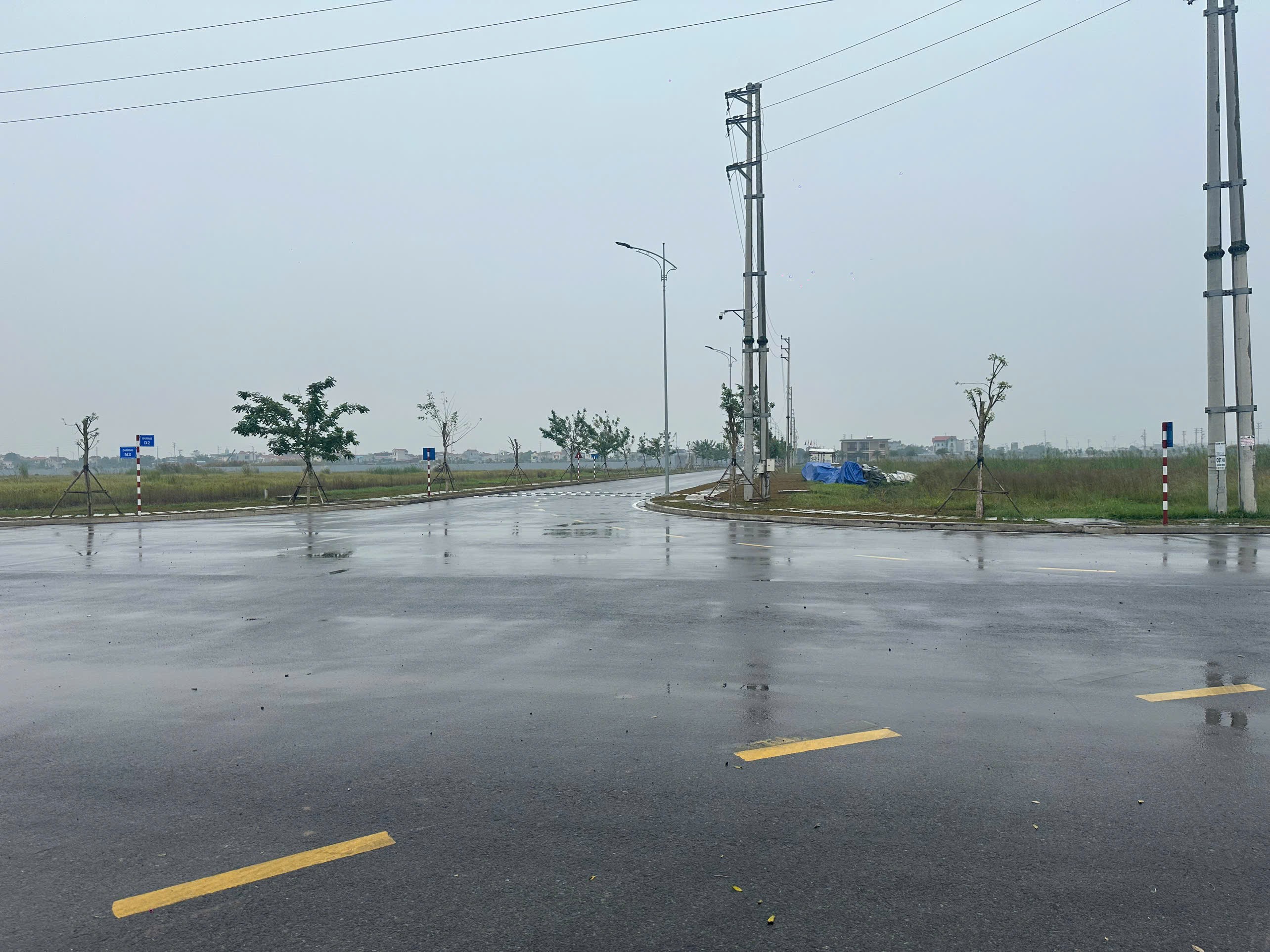 Cho thuê Kho - Nhà xưởng đường Quốc lộ 1A, KCN Đồng Văn, Hà Nam. Diện tích 10000m² kho tiêu chuẩn. 3