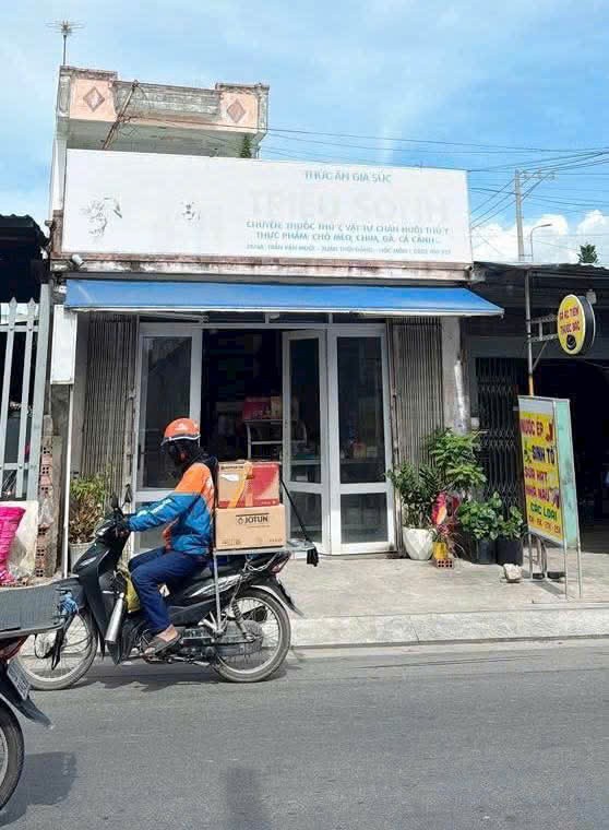 BÁN NHÀ (5x32) MT TRẦN VĂN MƯỜI VỊ TRÍ SIÊU ĐẸP, NGAY CHỢ CHỮ S 4