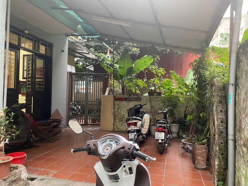 (Hiếm) Nghi Tàm - lô góc - ngõ đẹp - nông 10m oto tránh - 80m2 chỉ 21 tỷ. 2