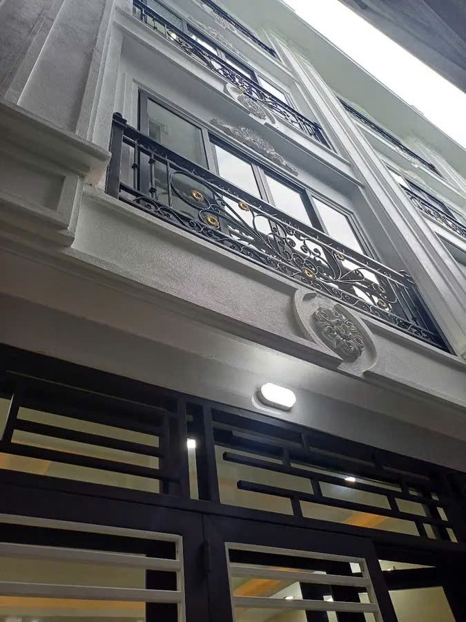 Bán nhà ngõ Khương Trung, Thanh Xuân, 78m2x6T, 6PN, SĐCC, 15.1 tỷ. LH: 0988943395 2