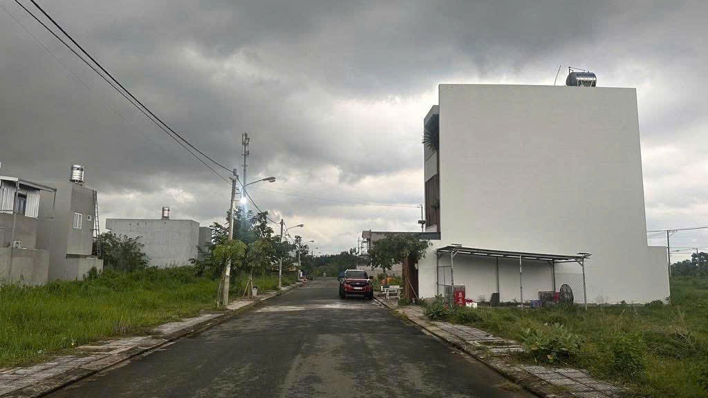 Cần bán Đất Phường Long Phước, Quận 9, Diện tích 2487m², Giá 65 Tỷ 3