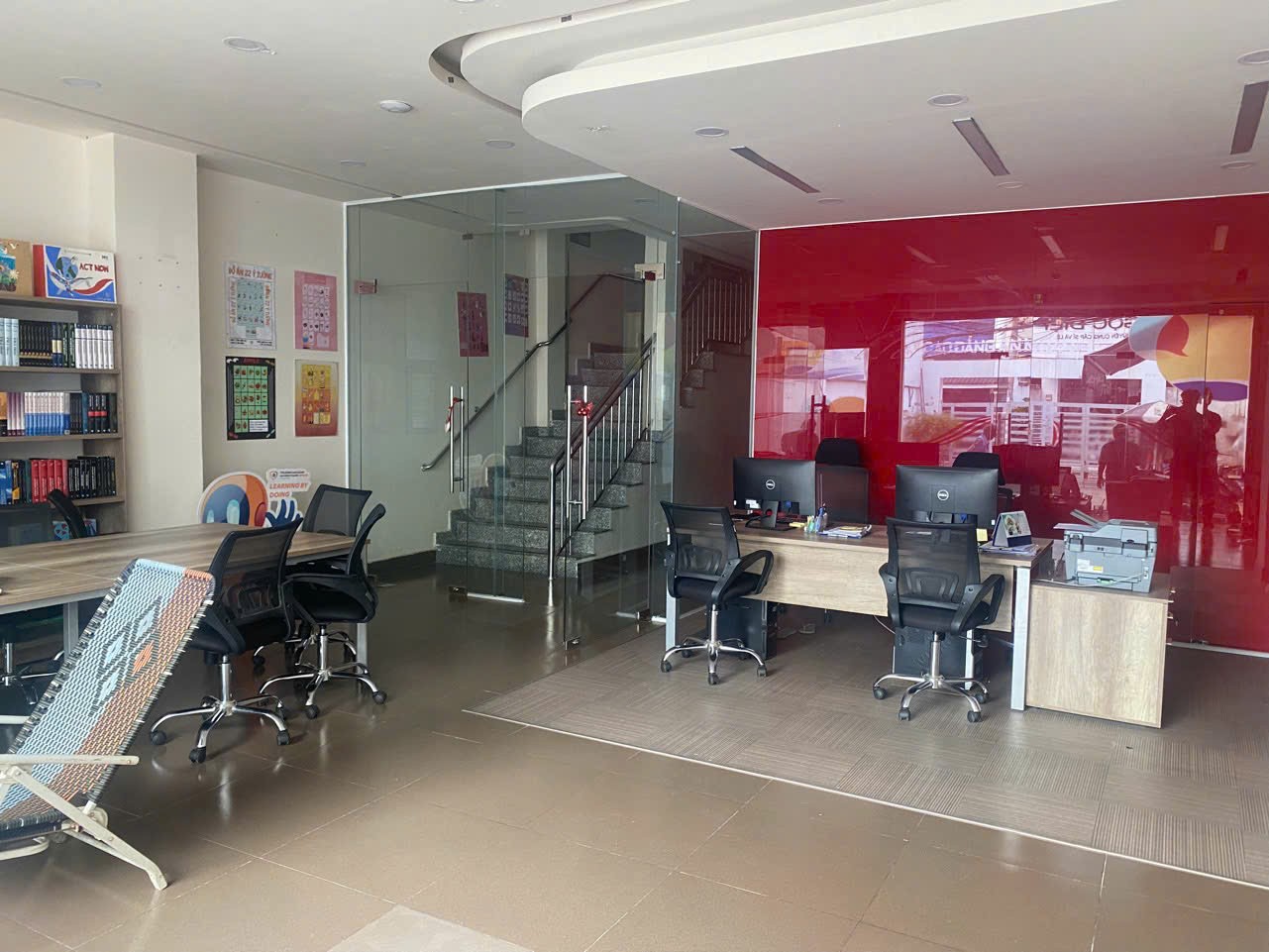 Cho thuê Văn phòng Phường Linh Chiểu, Thủ Đức, Diện tích 300m², Giá Thương lượng 4