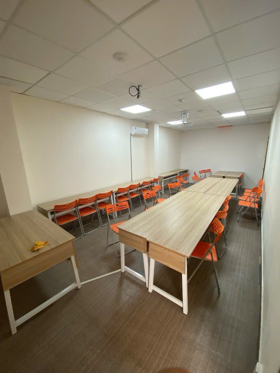 Cho thuê Văn phòng Phường Linh Chiểu, Thủ Đức, Diện tích 300m², Giá Thương lượng 7