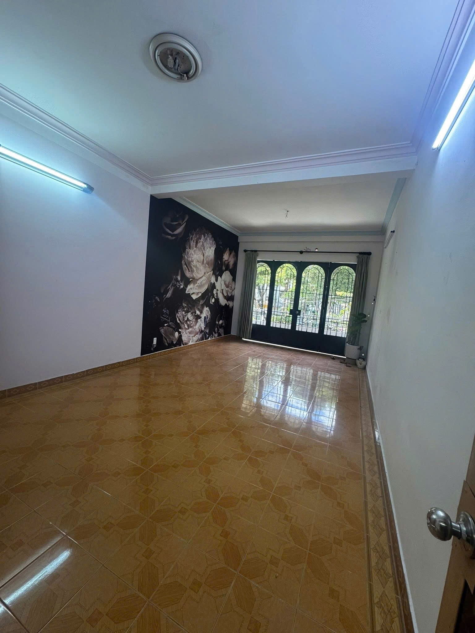 Cần bán Nhà mặt tiền Phường Linh Chiểu, Thủ Đức, Diện tích 80m², Giá 012.5 Tỷ 3