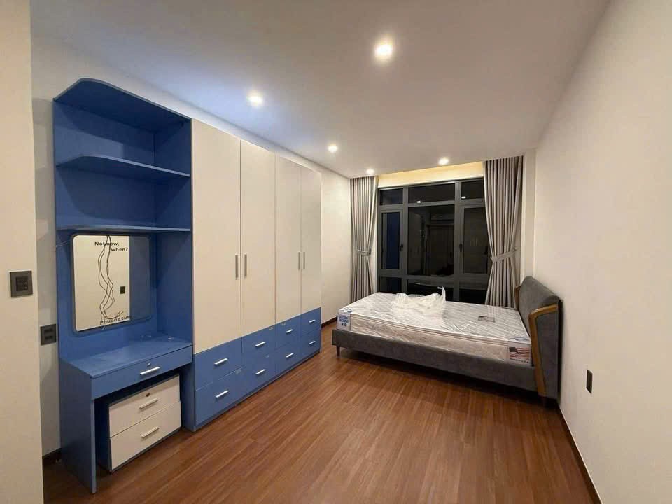 Cần bán Nhà mặt tiền Phường Hiệp Bình Phước, Thủ Đức, Diện tích 208m², Giá 17.9 Tỷ 2