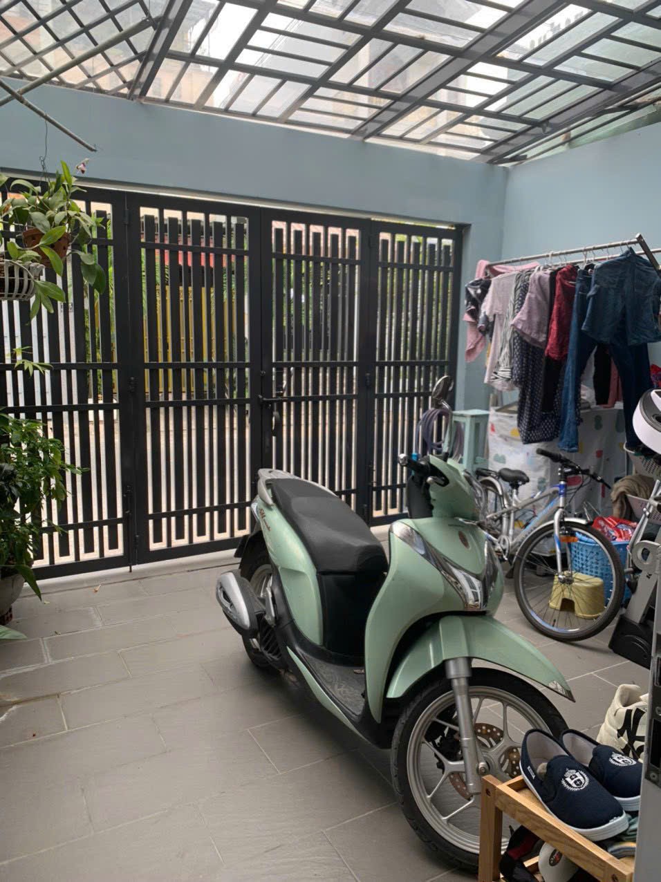 Căn góc mặt tiền đường 182 tăng nhơn phú A, Diện tích 68m nhà 1 lầu 3