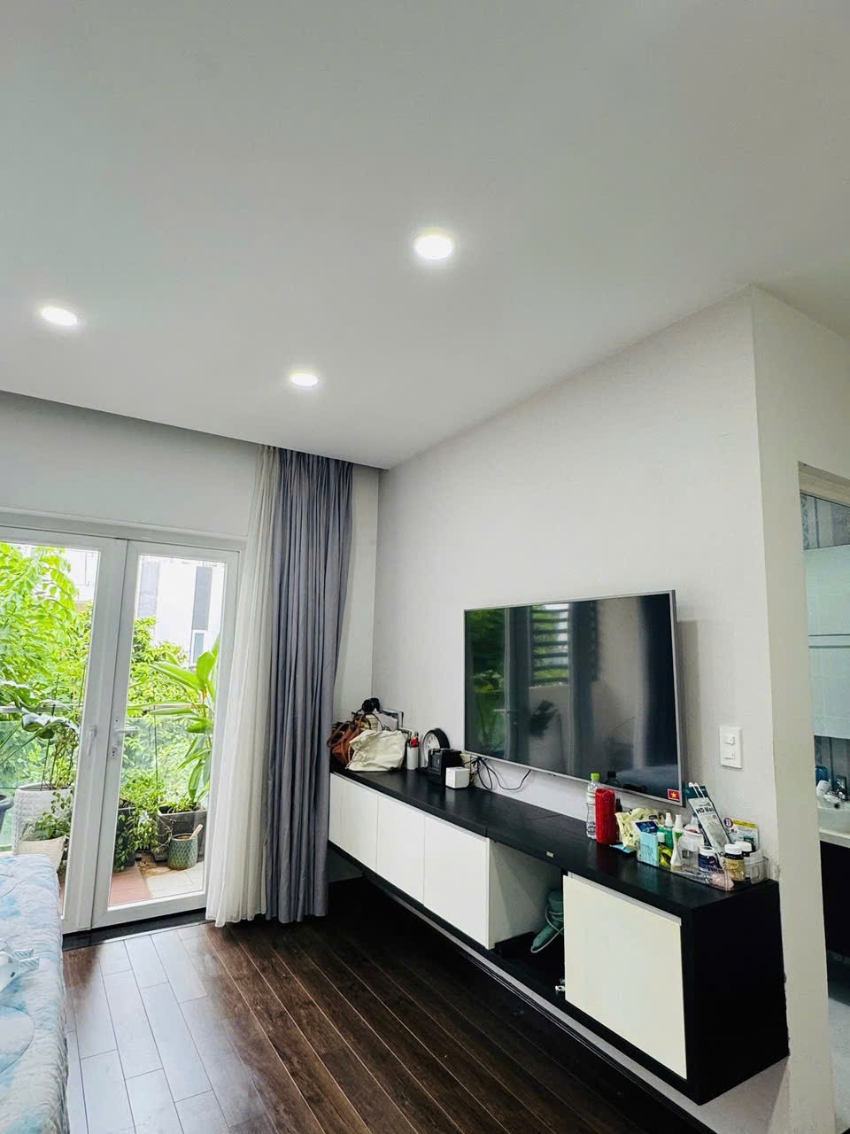 Cho thuê Nhà mặt tiền Phường Phú Hữu, Quận 9, Diện tích 108m², Giá 20 Triệu/tháng
