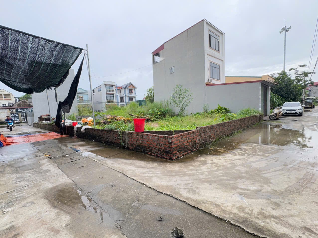 Bán Gấp Lô Góc 2 Mặt Tiền Độc Nhất Vô Nhị - Giá Tốt Tại thôn Ấp Tre, Quang Minh, Hà Nội