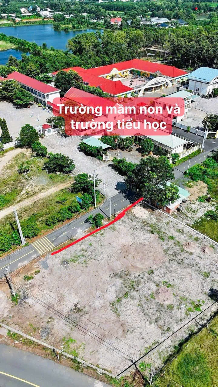 Cần bán Đất đường Tỉnh lộ 44B, Xã Long Mỹ, Diện tích 333m², Giá Thương lượng 3
