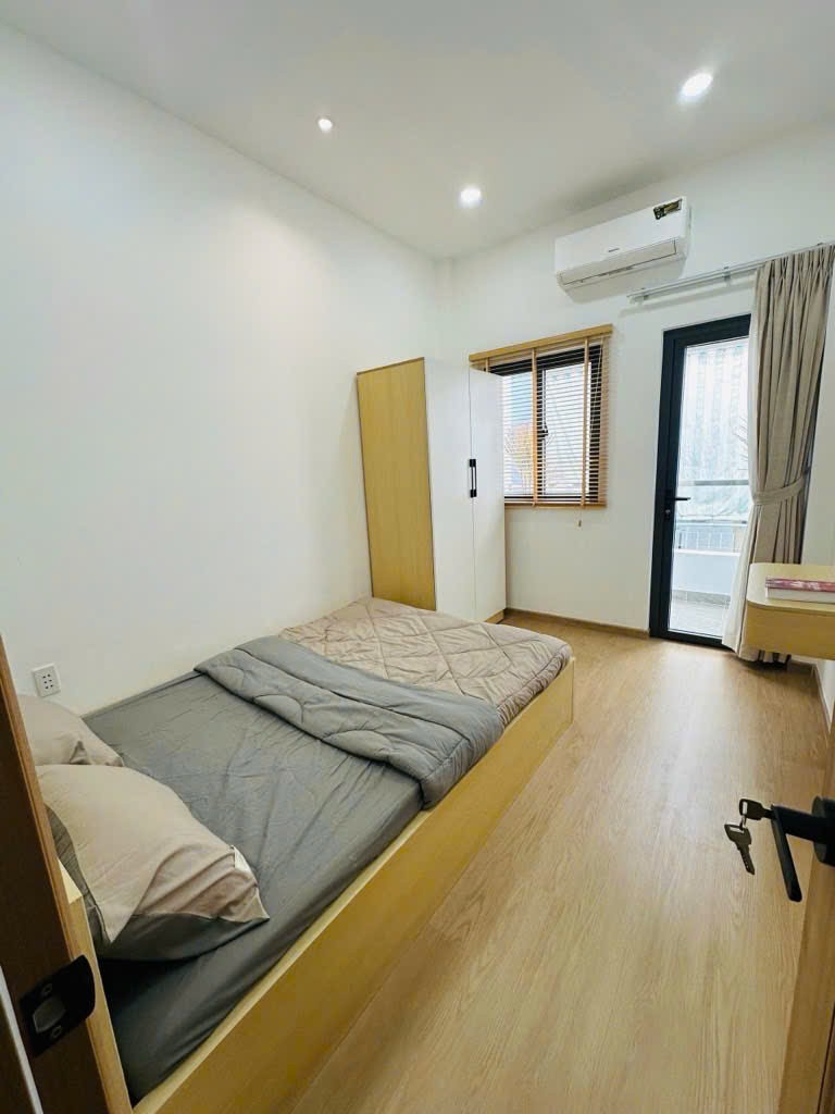 NGAY NGÃ 4 PHÚ NHUẬN- HẺM 3M - 3 PHÒNG NGỦ - TẶNG TOÀN BỘ NỘI THẤT - CHỈ 5.15 TỶ 5
