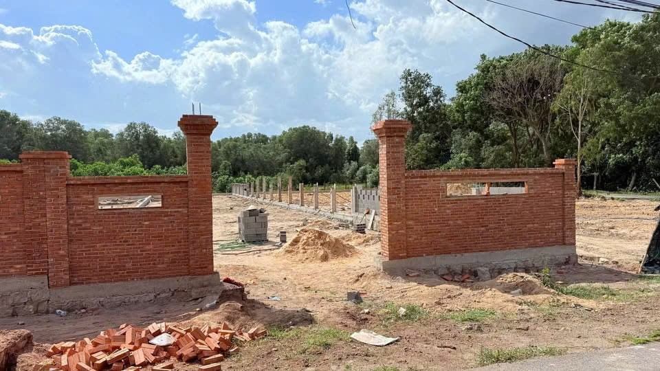 NGỘP NGÂN HÀNG – BÁN GẤP ĐẤT PHƯỚC HẢI VIEW NÚI MINH ĐẠM 7