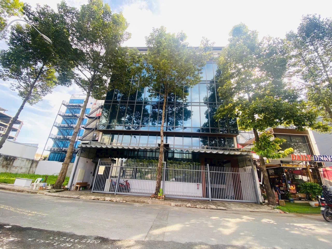 Cho thuê Văn phòng Phường Thạnh Mỹ Lợi, Quận 2, Diện tích 320m², Giá 280 Triệu/tháng 2
