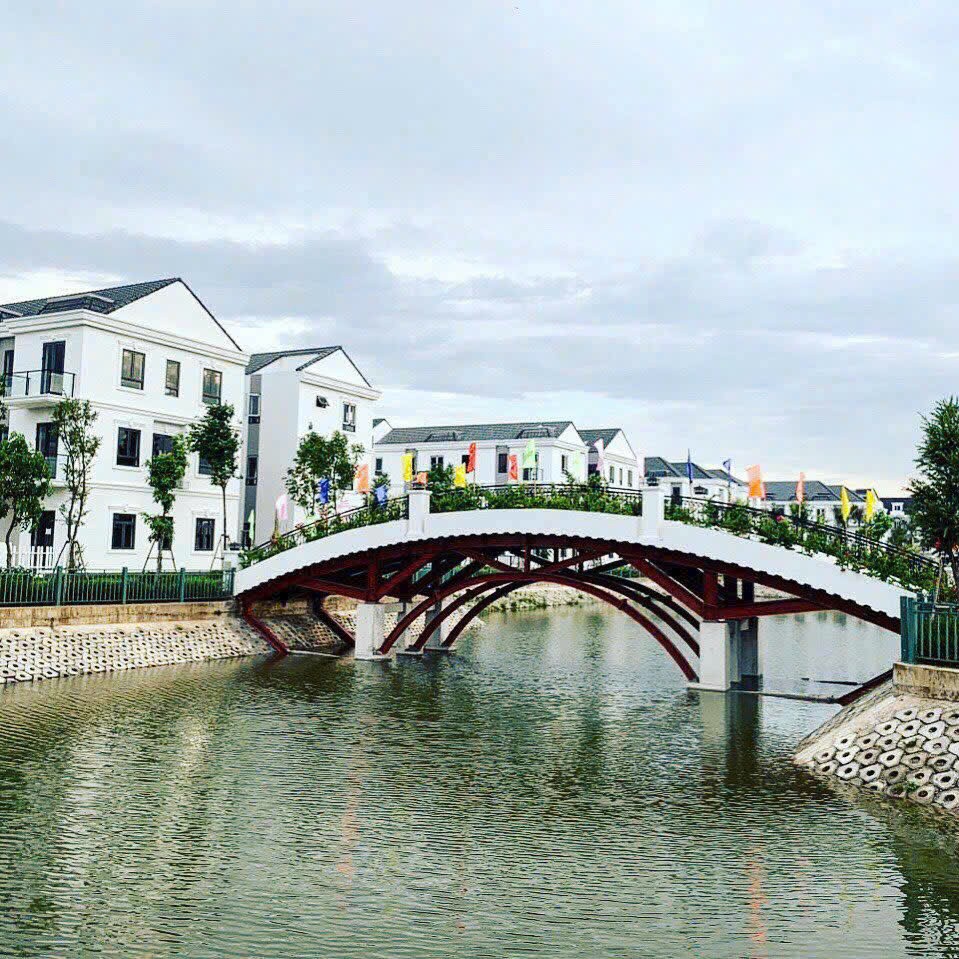 Cần bán Biệt thự Phường Phú Hữu, Quận 9, Diện tích 192m², Giá 13.6 Tỷ