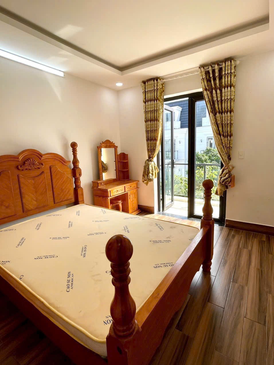 Cho thuê Nhà mặt tiền Phường Trường Thạnh, Quận 9, Diện tích 75m², Giá Thương lượng 3