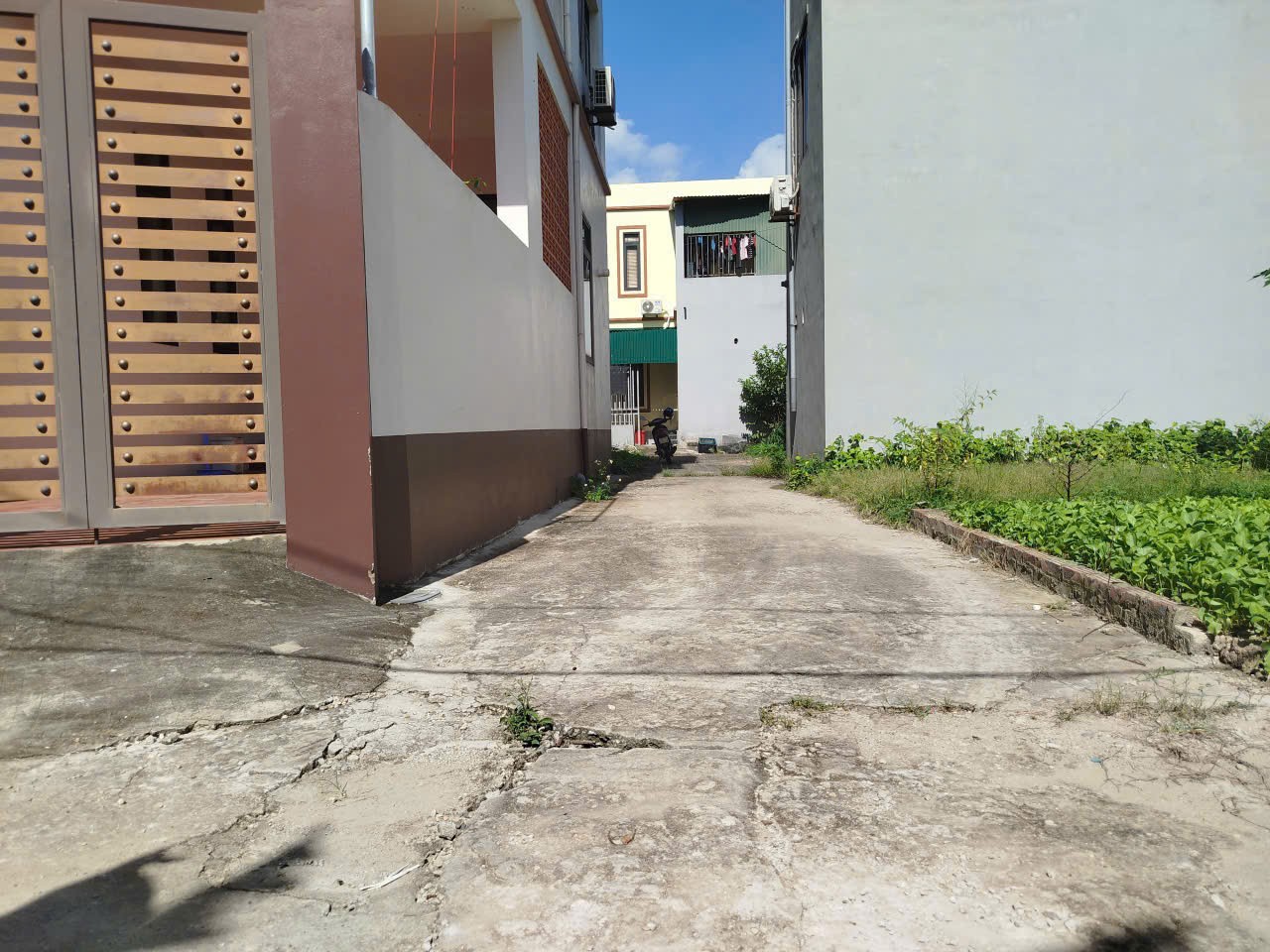 Bán đất thôn Ấp Tre (Tổ 9), Quang Minh, thành phố Hà Nội. Đường thông bàn cờ, oto đỗ
