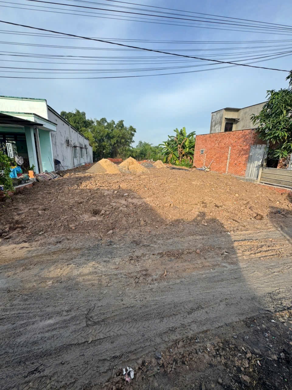 396m2 đất ( có 100m2 thổ) hẻm đường 122 xã Tân Thạnh Đông , Củ Chi giá 5,6 tỷ