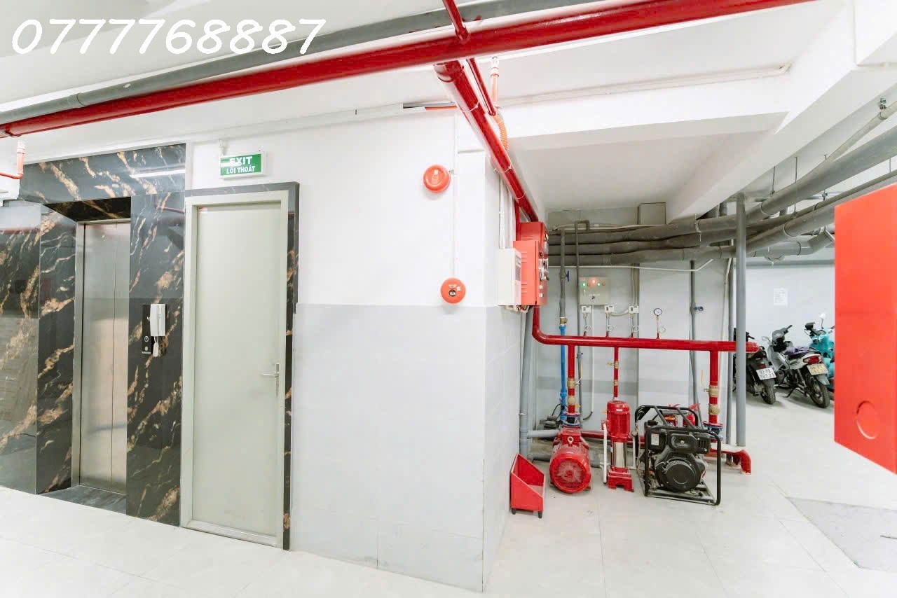 Tòa CHDV 75 phòng Hầm 7 tầng 1500m2 sàn HĐT khoán 300tr/T 5