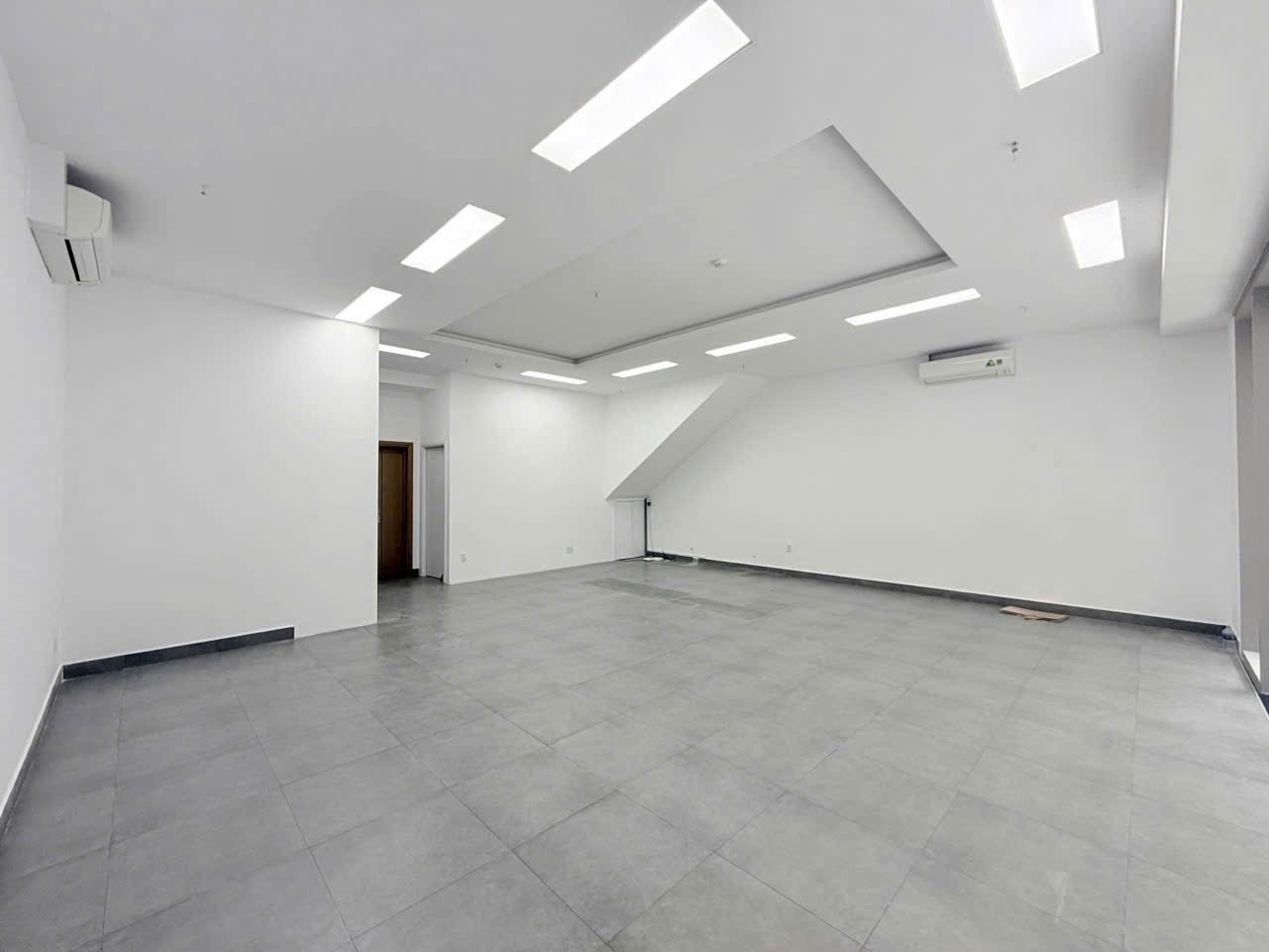 Cần bán Nhà mặt tiền Quận 2, Hồ Chí Minh, Diện tích 77m², Giá Thương lượng