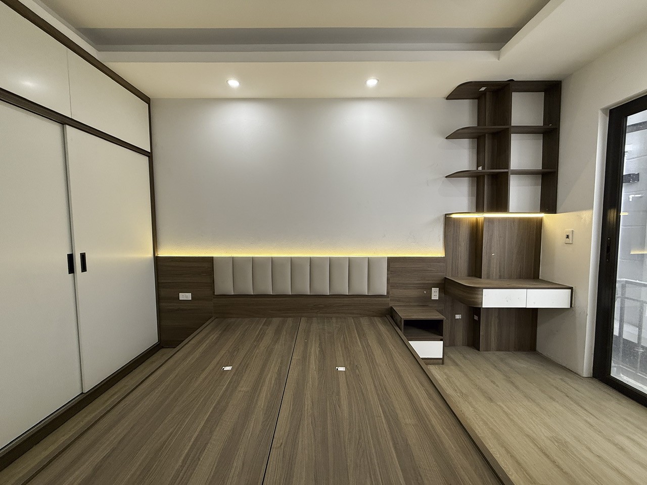 Bán nhà riêng 4,65 tỷ, 30m2 tại Trạm Trôi, Hoài Đức, Hà Nội , full nội thất, ô tô đỗ gần 3