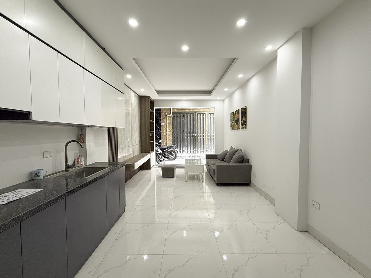 Bán nhà riêng 4,65 tỷ, 30m2 tại Trạm Trôi, Hoài Đức, Hà Nội , full nội thất, ô tô đỗ gần 2