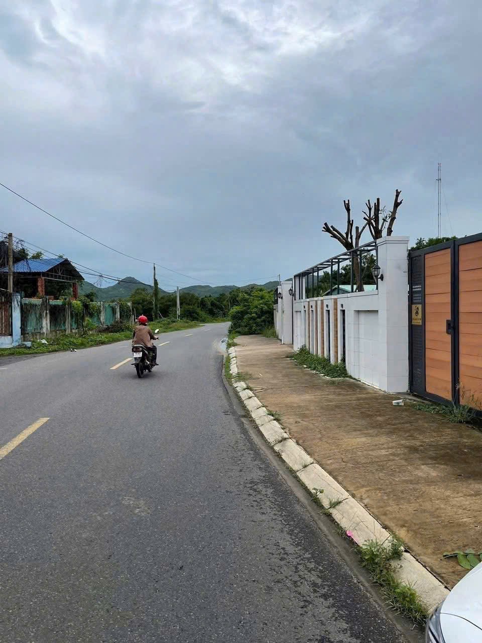 Cần bán Đất đường Võ Văn Kiệt, Thị trấn Phước Hải, Diện tích 235m², Giá Thương lượng