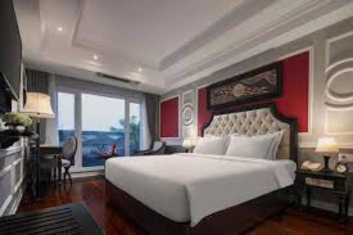 Siêu Hiếm !  Building Khách Sạn Văn Phòng Mặt Phố Trần Hưng Đạo 12 Tầng 480 Tỷ 2