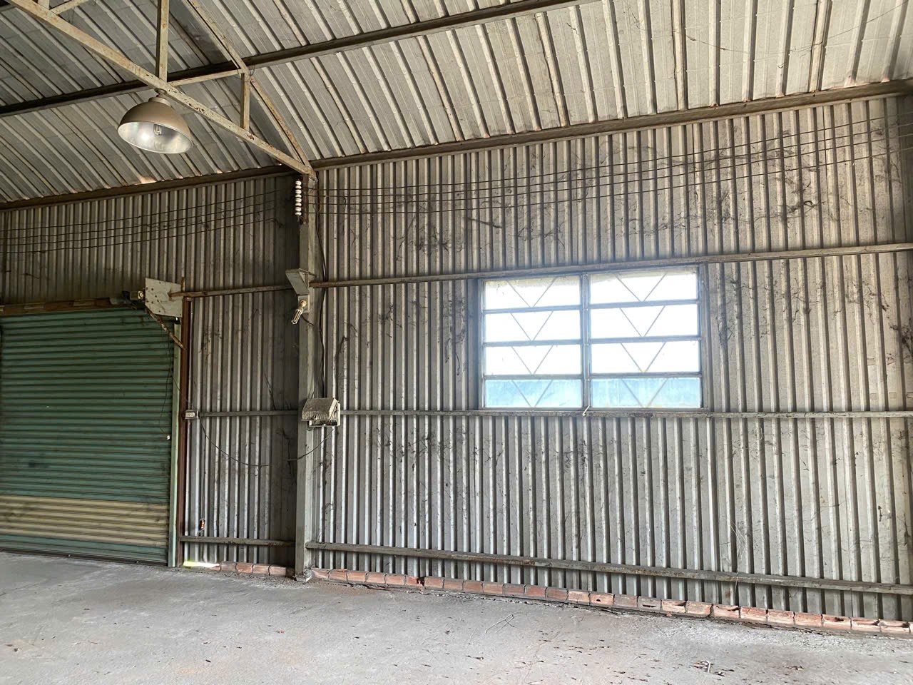 Nhà xưởng mặt tiền Thanh Niên, xã Phạm Văn Hai, Bình Chánh dt 1310m2 giá 19 tỷ 2