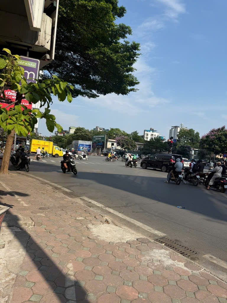 MẶT PHỐ THÁI THỊNH - TÒA VĂN PHÒNG 8 TẦNG - 164M² - MT 6.3M - 120 TỶ 3