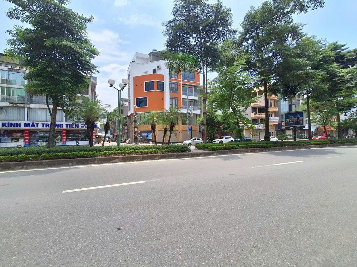 BÁN NHÀ MẶT PHỐ NGÔ GIA TỰ,  VỈA HÈ ĐÁ BÓNG, KINH DOANH ĐỈNH - LONG BIÊN HÀ NỘI 3