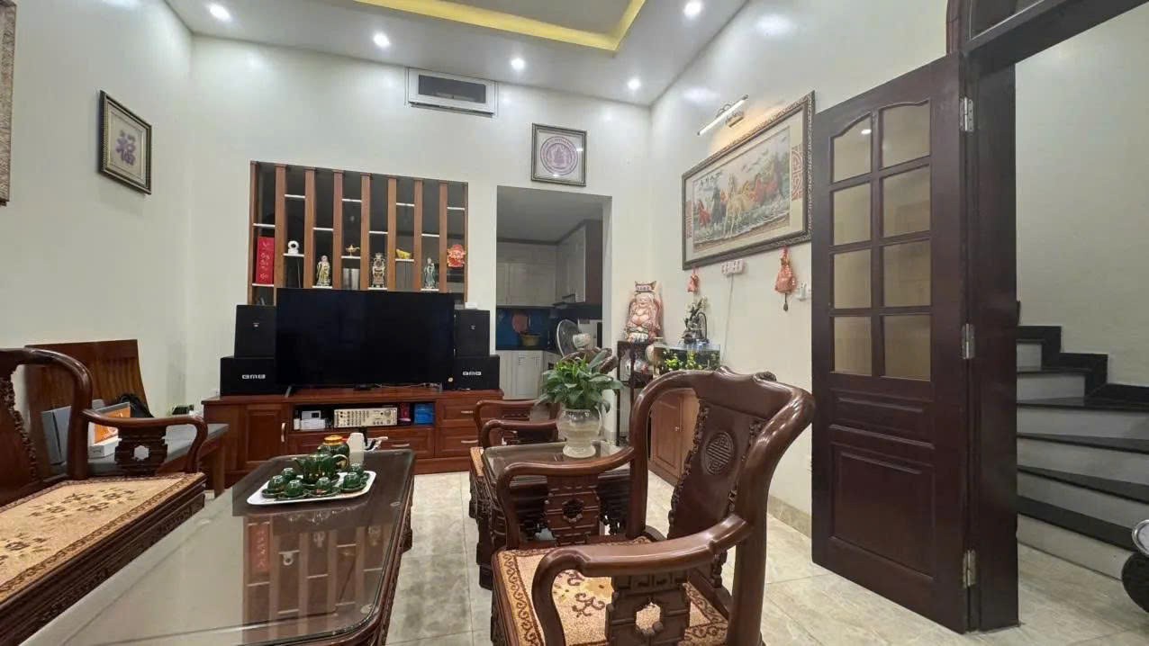 BÁN NHÀ 55M2 X 3 Tầng , MT 6.3M Ngô Thì Nhậm – Hà Đông – Phân Lô – Otô đỗ cửa – Mặt tiền rộng 3