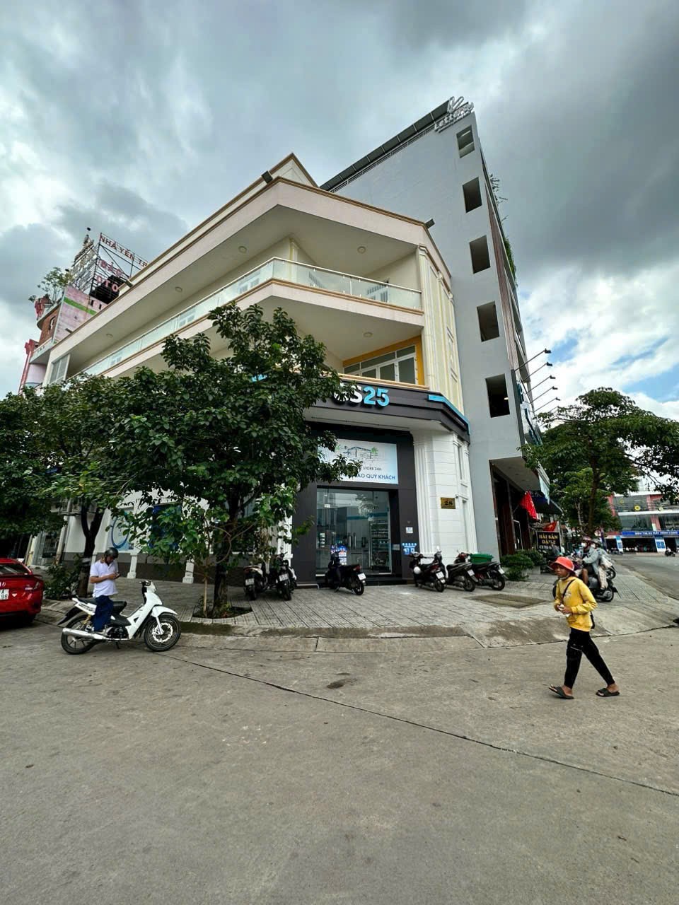 Cần bán Nhà mặt tiền Dĩ An, Bình Dương, Diện tích 160m², Giá 26 Tỷ 3