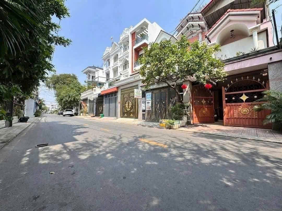 ĐẤT (5.7x18) GÓC 2MT HIỆP THÀNH 26, Q.12 VỊ TRÍ ĐẸP SÁT CHỢ CHỈ 6,5 TỶ 3