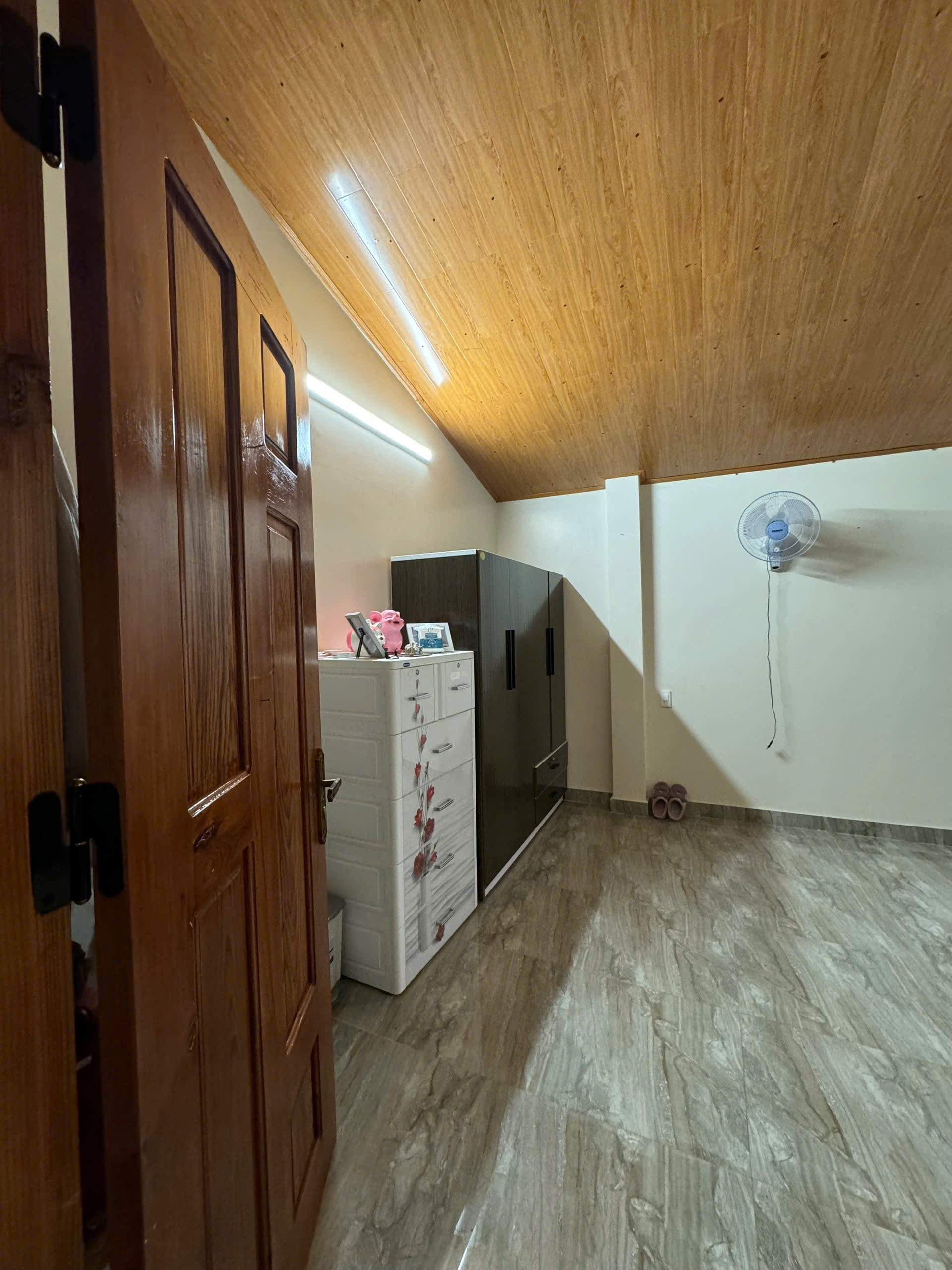 BÁN NHÀ TRIỆU VIỆT VƯƠNG P4, ĐÀ LẠT - 4PN, SỔ RIÊNG XD, ĐƯỜNG Ô TÔ - 6 TỶ 2