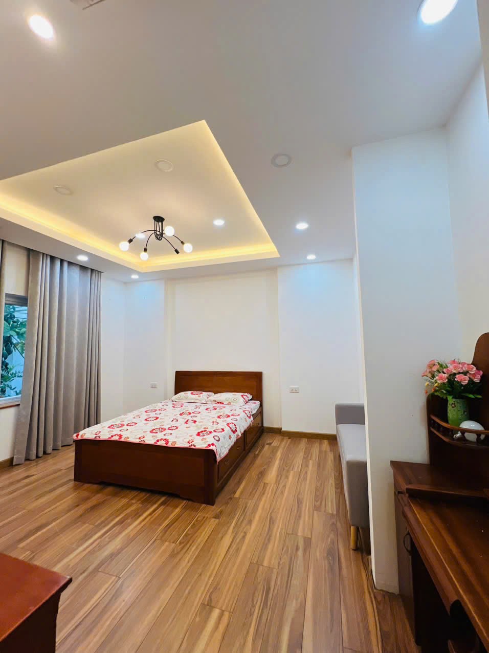 Cho thuê Nhà mặt tiền Phường Phú Hữu, Quận 9, Diện tích 300m², Giá 25 Triệu/tháng 7
