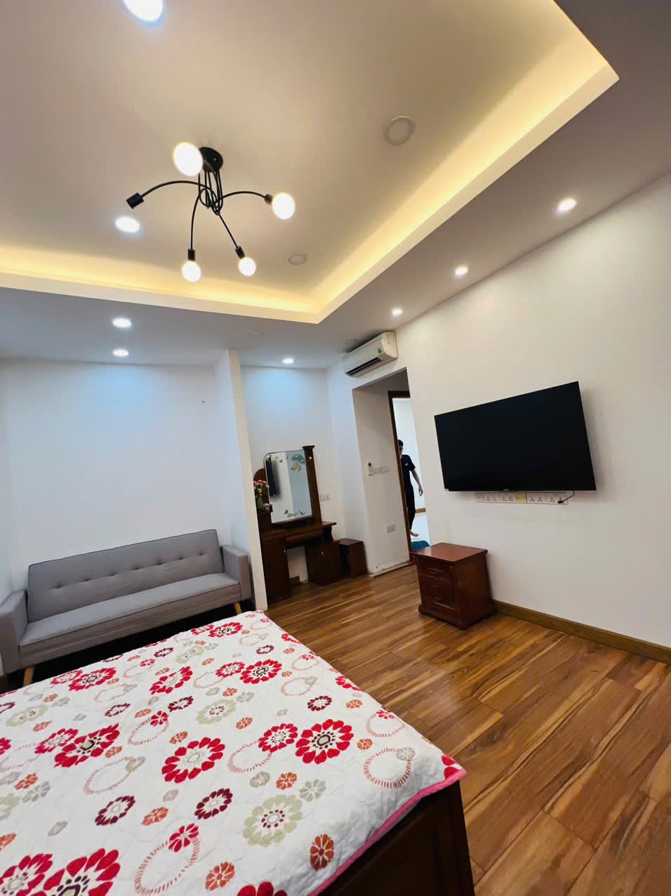 Cho thuê Nhà mặt tiền Phường Phú Hữu, Quận 9, Diện tích 300m², Giá 25 Triệu/tháng 8